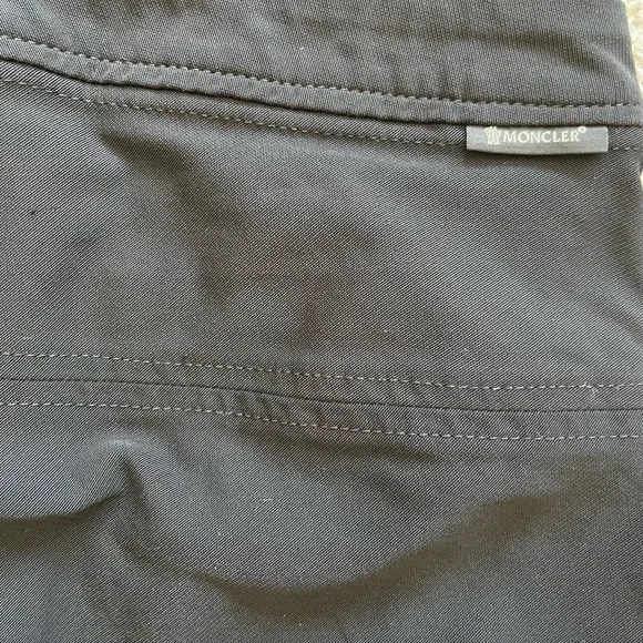 MONCLER BLACK PANTALONE SIZE 42 TRENDY OUTDOORS ACTIVE STYLISH CHIC STYLISH - Picture 4 of 10